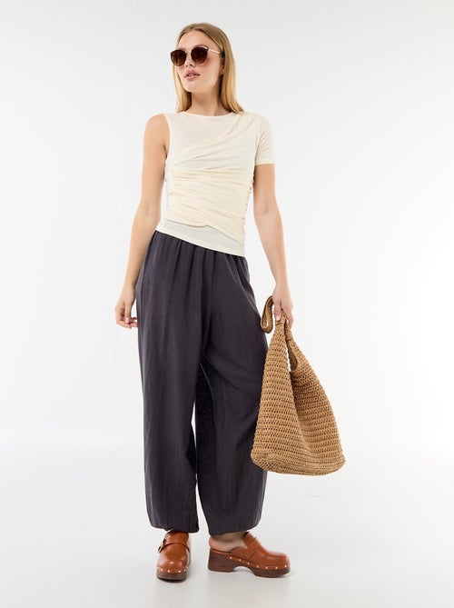 T-shirt assimétrica com drapeado no ombro - Kiabi