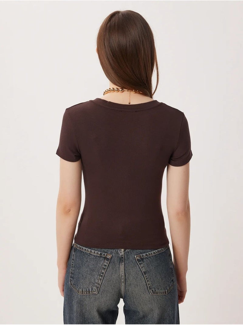 T-shirt básica com decote em v slim fit istanbul Castanho-chocolate - Kiabi