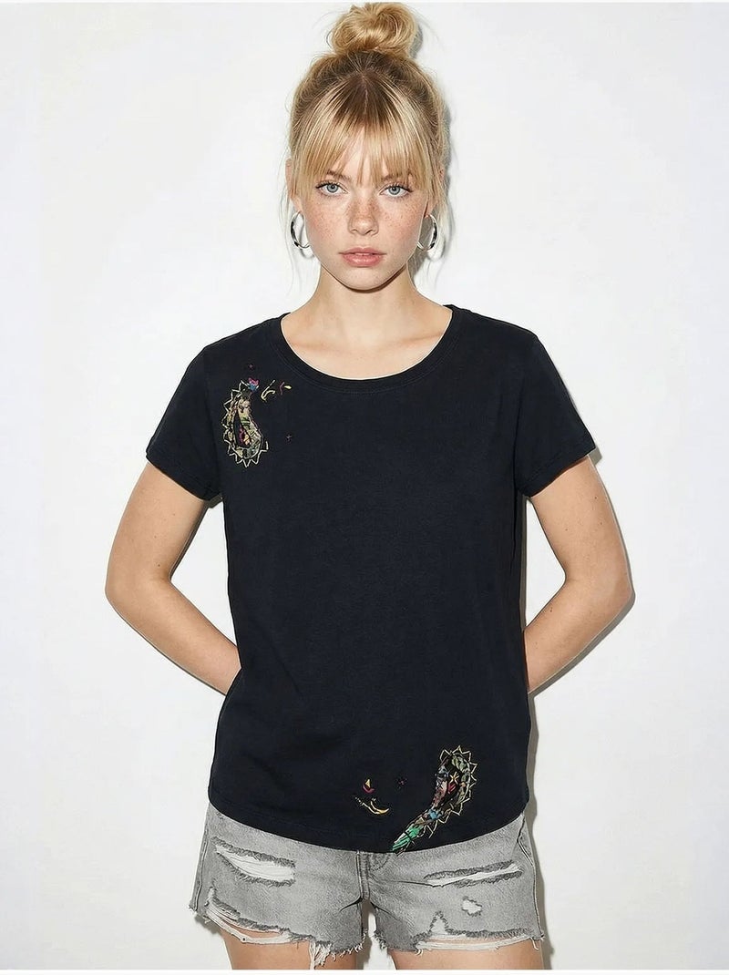 T-shirt básica com gola em u bordada lucci Preto - Kiabi