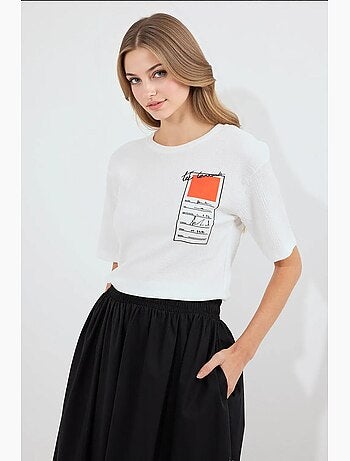 T-shirt básica de malha estampada bdart