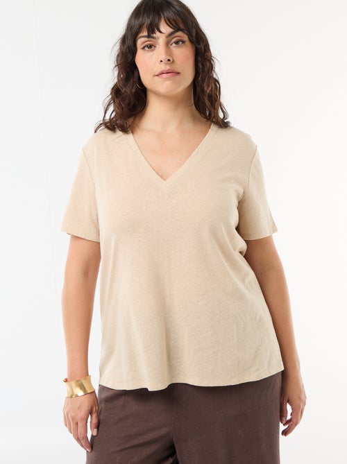 T-shirt básico decote em V e mangas curtas - Kiabi