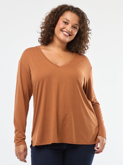 T-shirt básico gola V e mangas 3/4 - Kiabi