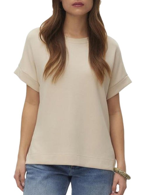 T-Shirt Bege Feminina Vero Moda Hali 10339414 - Kiabi T-Shirt Bege Feminina Vero Moda Hali 10339414 - Kiabi