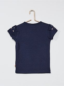 T-shirt bordada 'arco-íris' - Kiabi