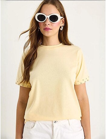 T-shirt bordada com decote redondo e manga curta lucci