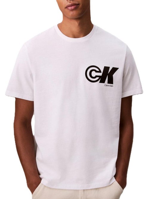 T-shirt Branco Calvin Klein Jeans 20s CK Sport para Homem - Kiabi T-shirt Branco Calvin Klein Jeans 20s CK Sport para Homem - Kiabi