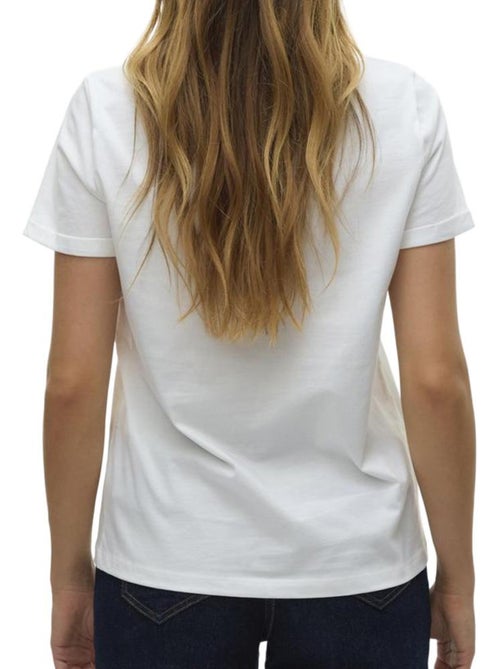 T-shirt Branco Feminino Vero Moda Bitona - Kiabi T-shirt Branco Feminino Vero Moda Bitona - Kiabi