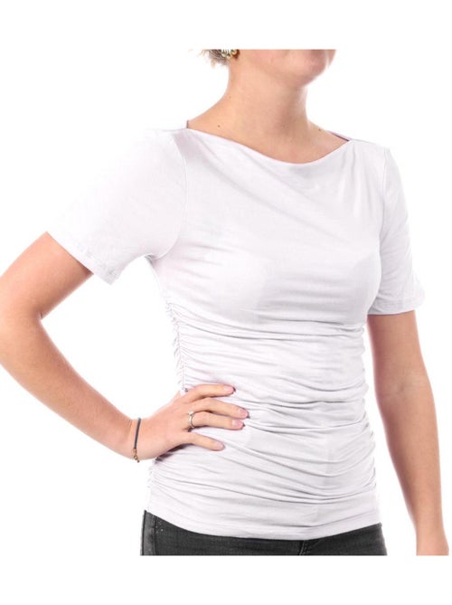 T-Shirt Branco Feminino Vero Moda Saanvi - Kiabi T-Shirt Branco Feminino Vero Moda Saanvi - Kiabi