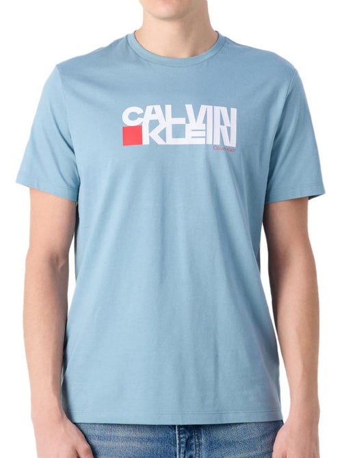 T-shirt Calvin Klein Jeans Azul/Branco para Homem LV04RD814G - Kiabi T-shirt Calvin Klein Jeans Azul/Branco para Homem LV04RD814G - Kiabi