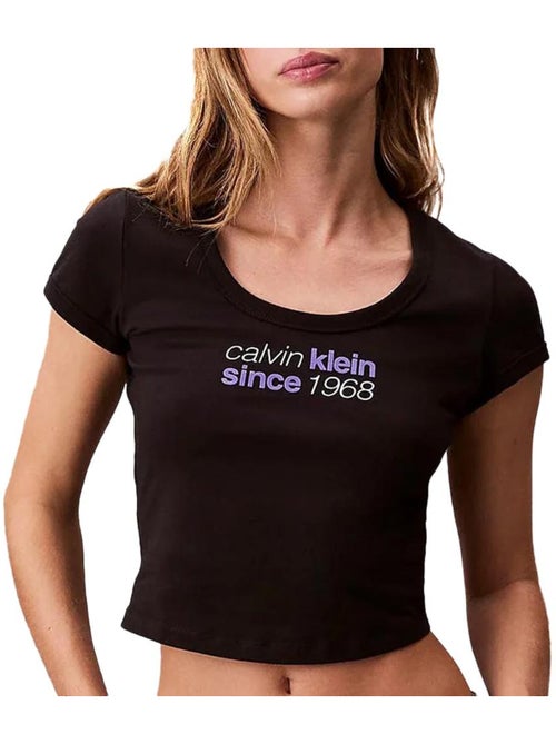 T-shirt calvin klein jeans baby preto para mulher - Kiabi T-shirt calvin klein jeans baby preto para mulher - Kiabi