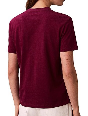 T-Shirt Calvin Klein Jeans Bordeaux para Mulher LV047E804G