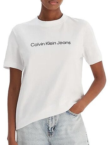 T-Shirt Calvin Klein Jeans Bordeaux para Mulher LV047C912G