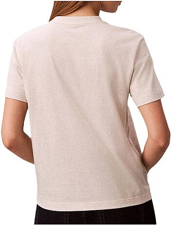 T-Shirt Calvin Klein Jeans Bordeaux para Mulher LV047C912G