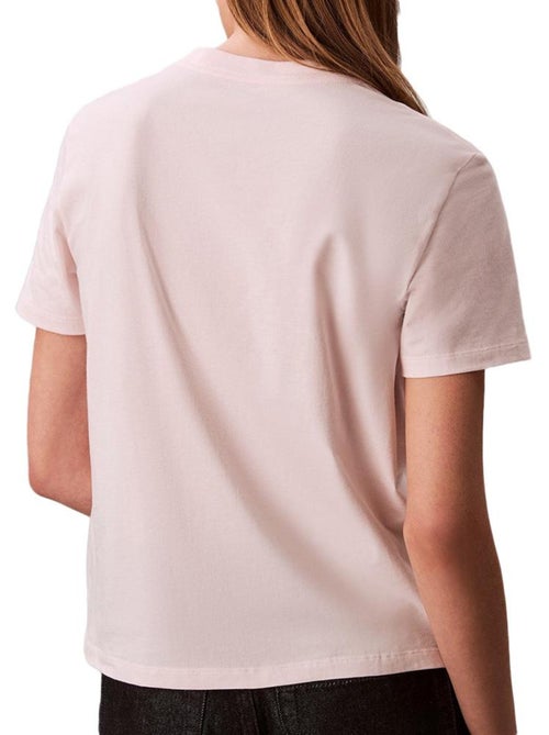 T-shirt Calvin Klein Jeans Clássica Rosa com Folha para Mulher - Kiabi T-shirt Calvin Klein Jeans Clássica Rosa com Folha para Mulher - Kiabi