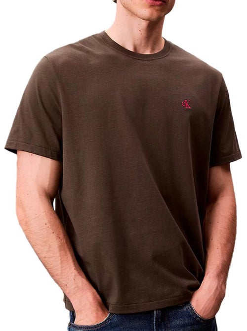 T-shirt calvin klein jeans easy castanho para homem - Kiabi T-shirt calvin klein jeans easy castanho para homem - Kiabi