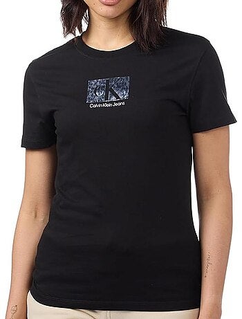 T-shirt Calvin Klein Jeans Estampada para Mulher