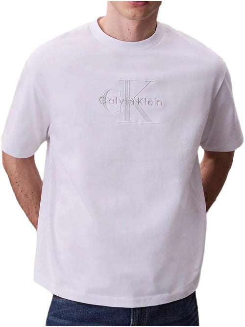 T-Shirt Calvin Klein Jeans Monologo para Homem Branco LV04RB295G - Kiabi