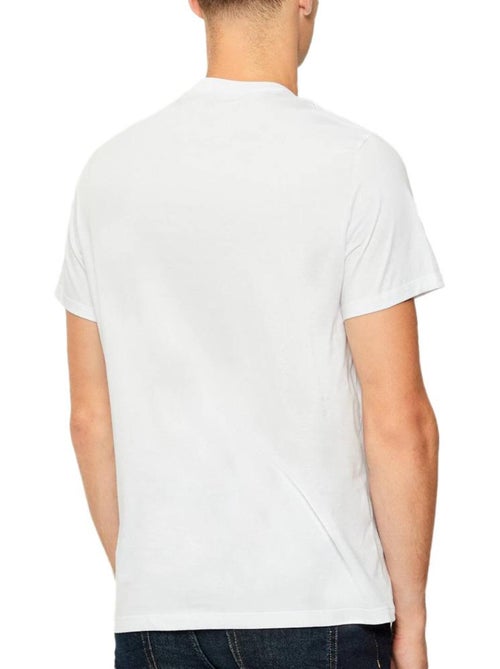 T-Shirt Calvin Klein Jeans para Homem Branco/Vermelho 30s - Kiabi T-Shirt Calvin Klein Jeans para Homem Branco/Vermelho 30s - Kiabi