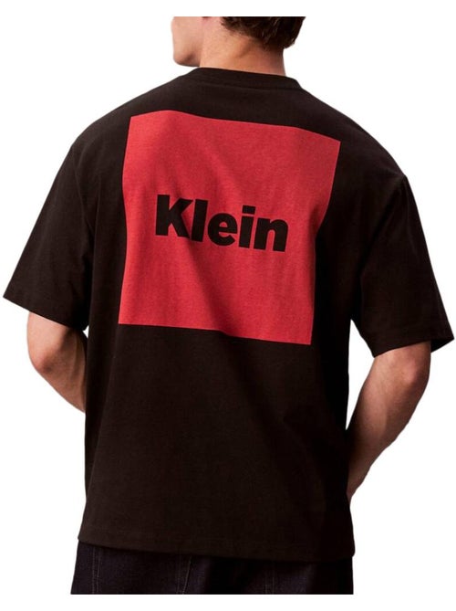 T-Shirt Calvin Klein Jeans para Homem Preto/Vermelho LV04RD813G - Kiabi