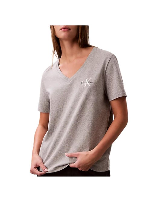 T-shirt Calvin Klein Jeans para Mulher Cinzento/Branco LV047C906G - Kiabi T-shirt Calvin Klein Jeans para Mulher Cinzento/Branco LV047C906G - Kiabi