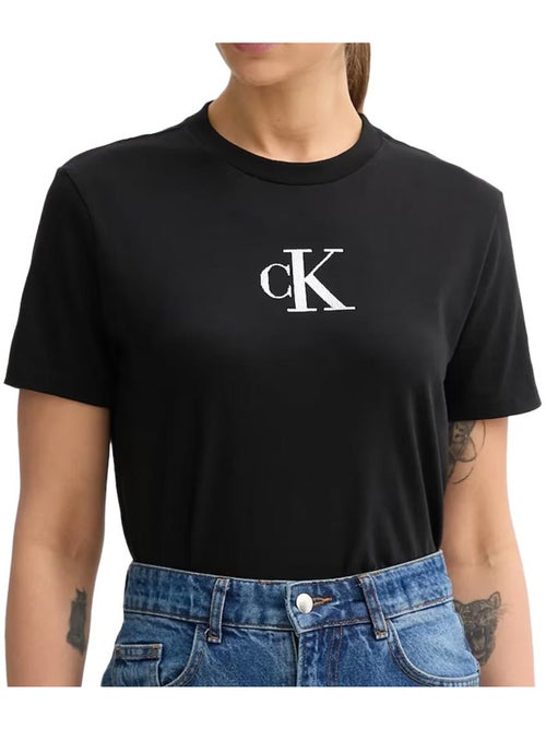 T-Shirt Calvin Klein Jeans para Mulher LV047E804G Preta - Kiabi T-Shirt Calvin Klein Jeans para Mulher LV047E804G Preta - Kiabi