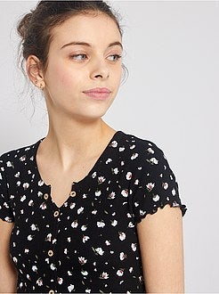 T-shirt canelada com botões - Kiabi