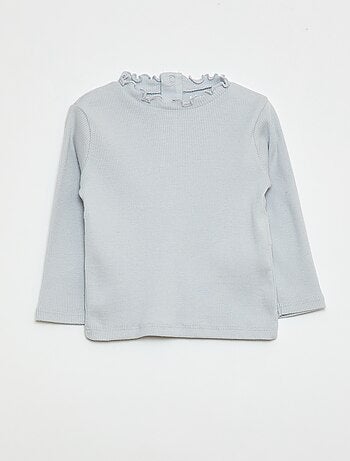 T-shirt canelado com gola ondulada