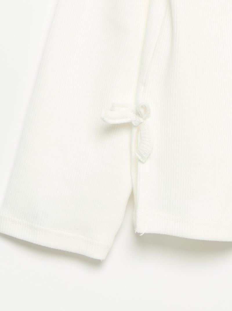 T-shirt canelado de manga comprida com laço Branco - Kiabi