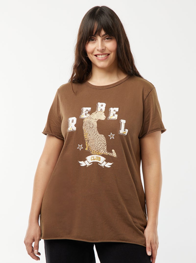 T-shirt 'Carmakoma' com um 'leopardo' estampado CASTANHO - Kiabi