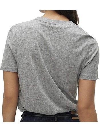 T-shirt cinzenta feminina vero moda paulina