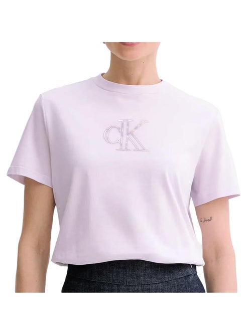 T-Shirt Clássica Violeta Calvin Klein Jeans para Mulher - Kiabi T-Shirt Clássica Violeta Calvin Klein Jeans para Mulher - Kiabi