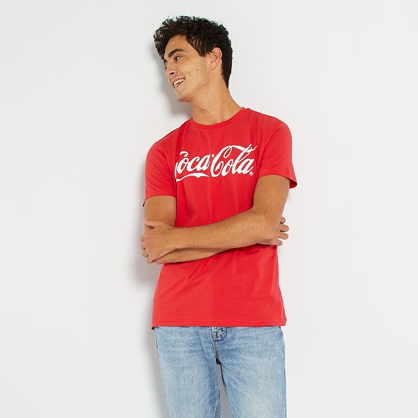 t shirt cola