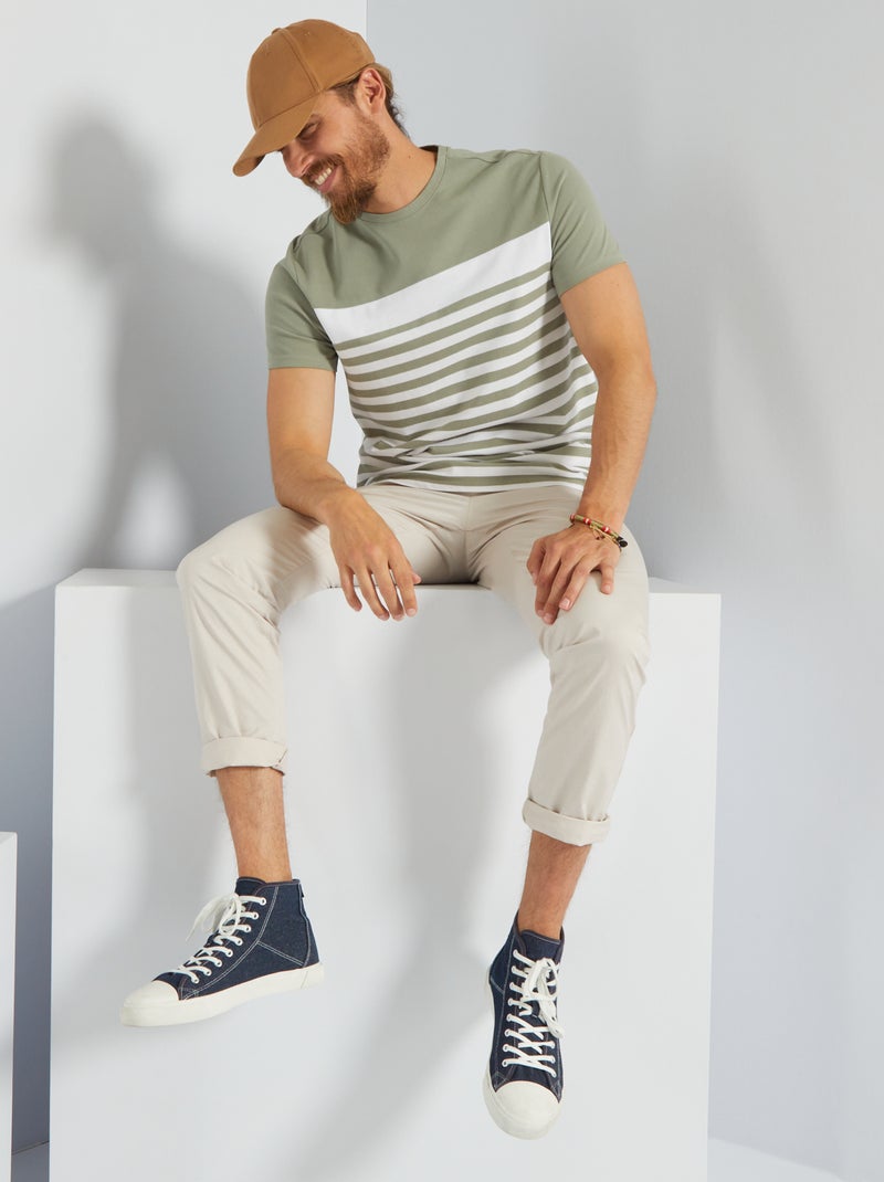 T-shirt color-block às riscas Cinza - Kiabi