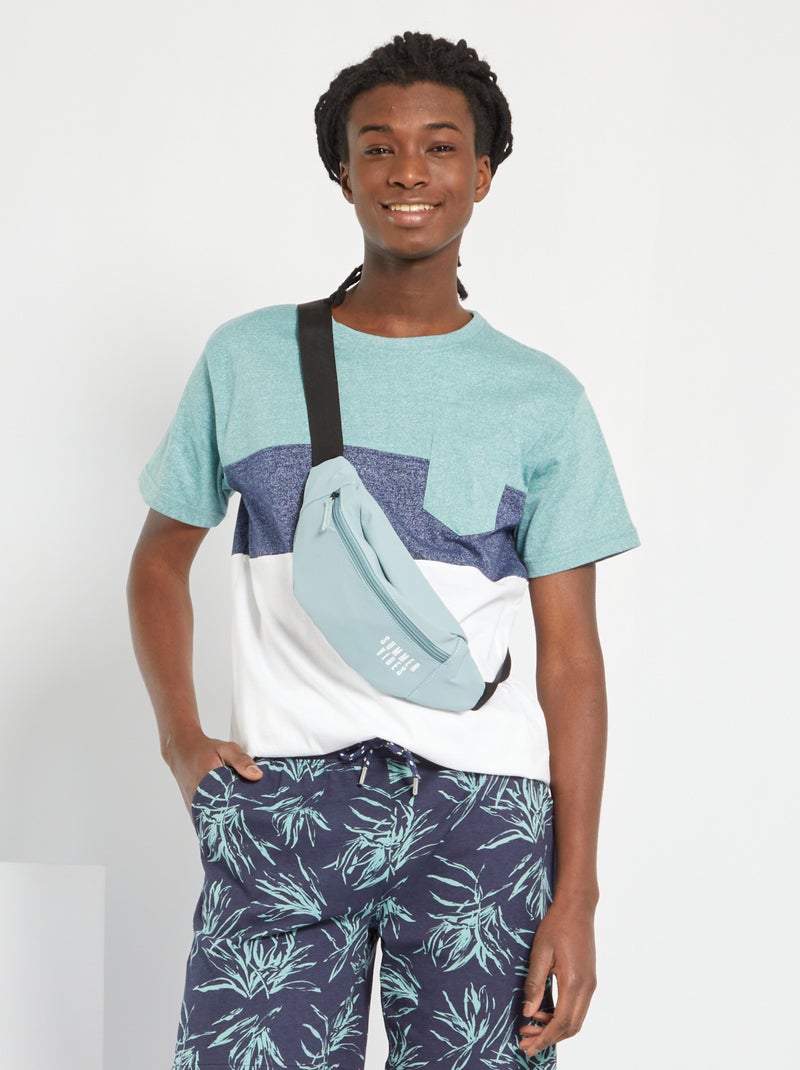 T-shirt color-block com bolso frontal Azul/ Branco - Kiabi
