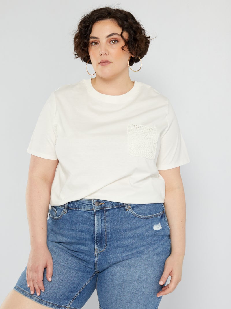 T-shirt com bolso em croché BRANCO - Kiabi