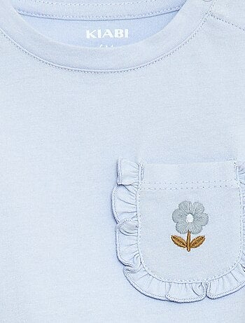 T-shirt com bolso fantasia