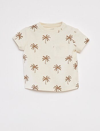 T-shirt com bolso frontal