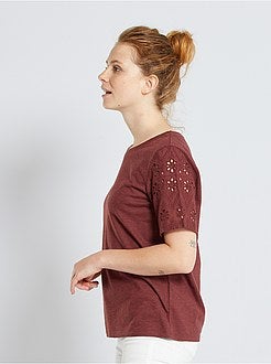 T-shirt com bordado inglês - Kiabi