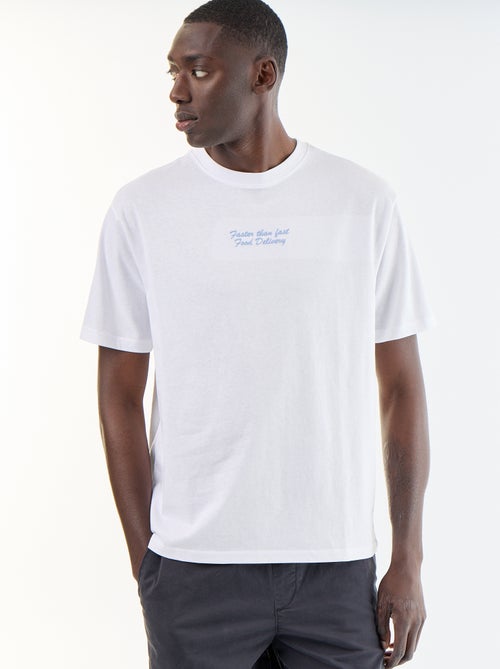 T-shirt com bordados e mangas curtas - Kiabi