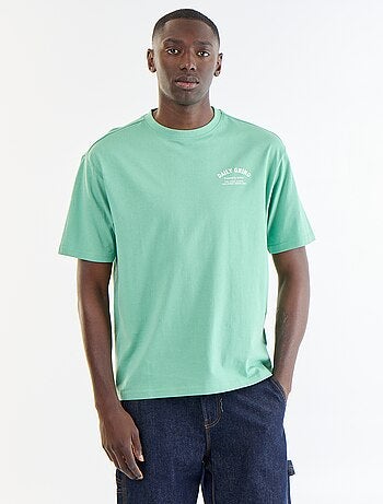 T-shirt com bordados e mangas curtas