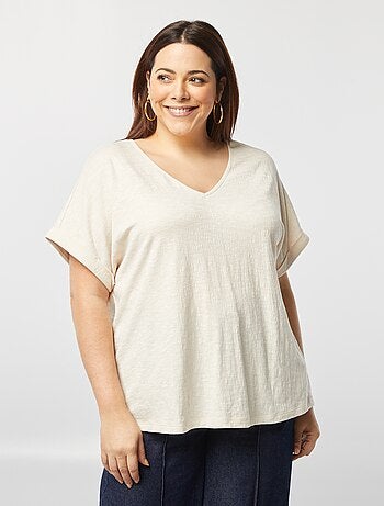 T-shirt com costas em macramé