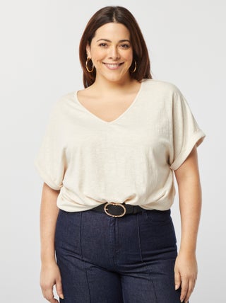 T-shirt com costas em macramé