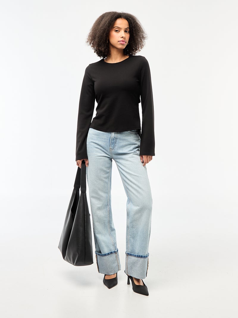 T-shirt com Decote Aberto nas Costas Preto - Kiabi