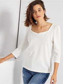 T-shirt com decote cruzado - Kiabi