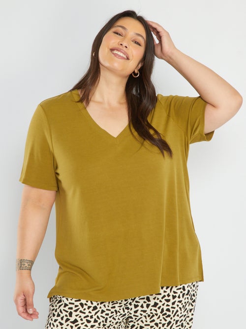 T-shirt com decote em bico em material suave - Kiabi