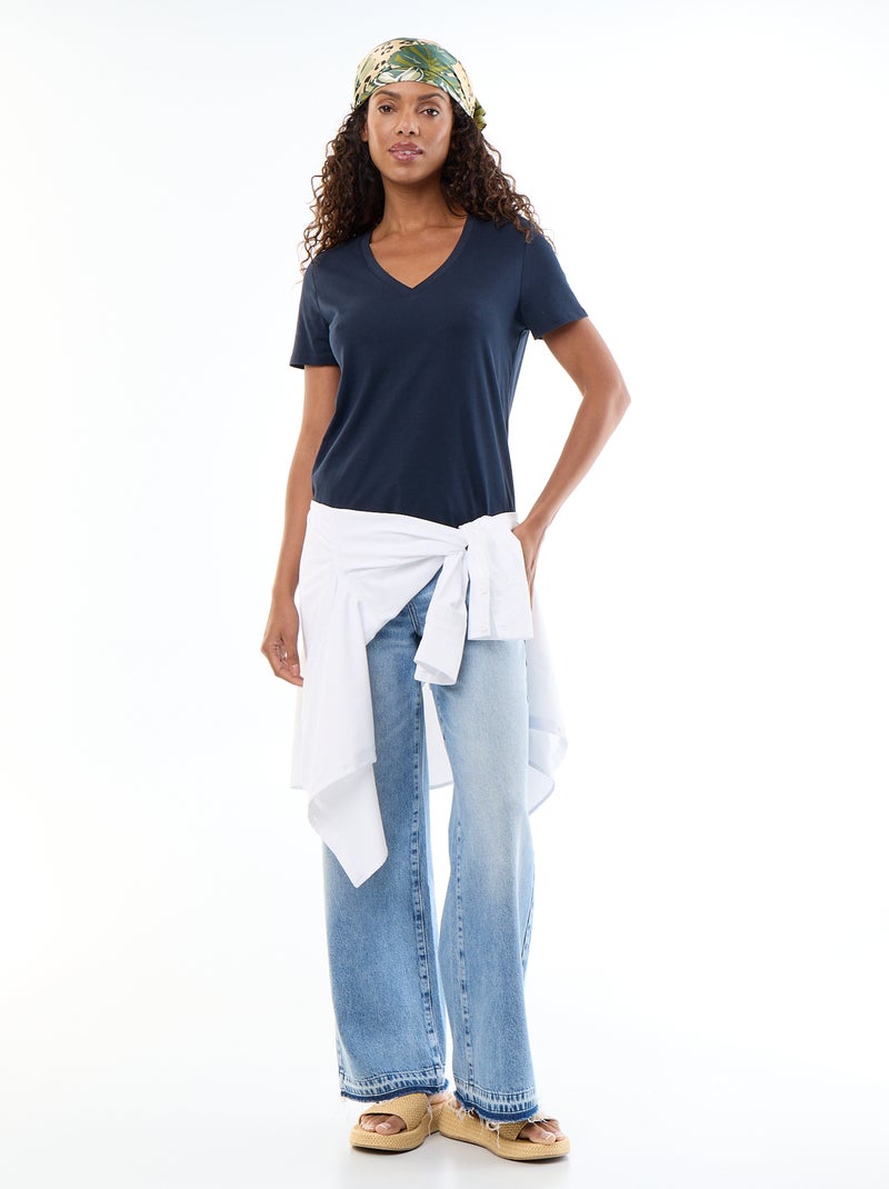 T-shirt com decote em V Azul - Kiabi