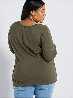 T-shirt com decote em V - Kiabi