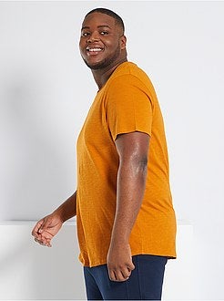 T-shirt com decote em V de conceção ecológica - Kiabi