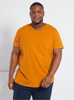 T-shirt com decote em V de conceção ecológica - Kiabi