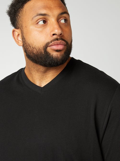 T-shirt com decote em V - Kiabi